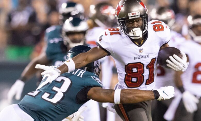 Los Tampa Bay Bucs despiden a Antonio Brown tras extraña situación durante partido