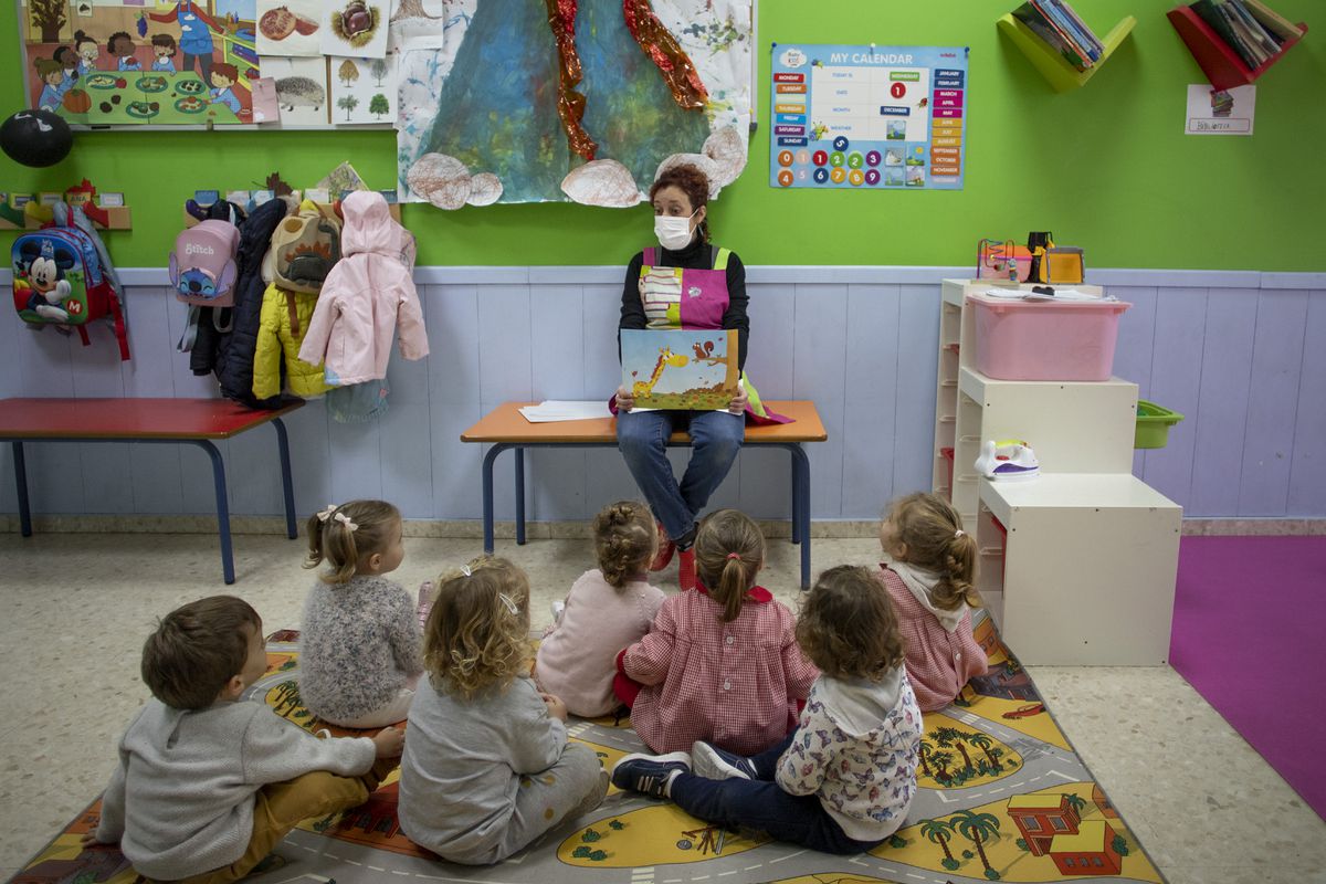 ¿Más plazas públicas o más subvenciones? Dos modelos para un objetivo inaplazable: extender la educación infantil de 0 a 3 años