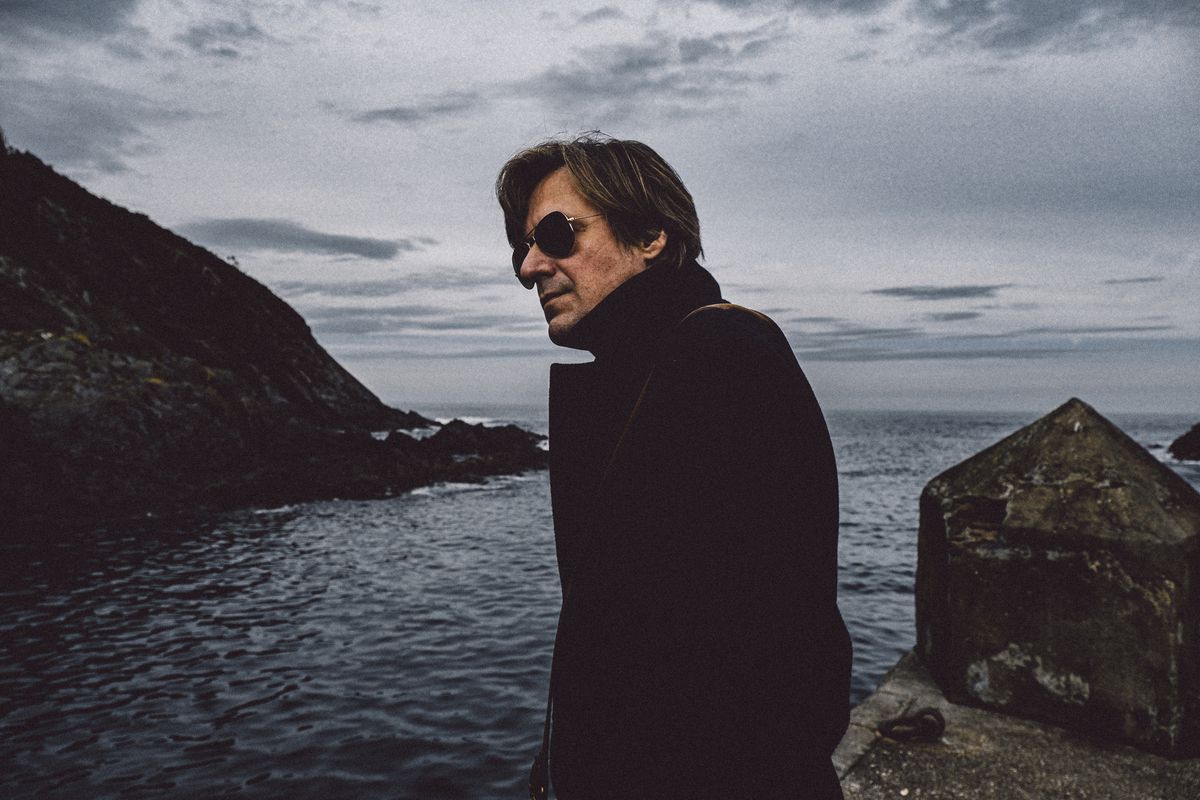 Nacho Vegas: “Si de este retiro volvía sin canciones, había decidido que iría al médico para que me tratase la tristeza”