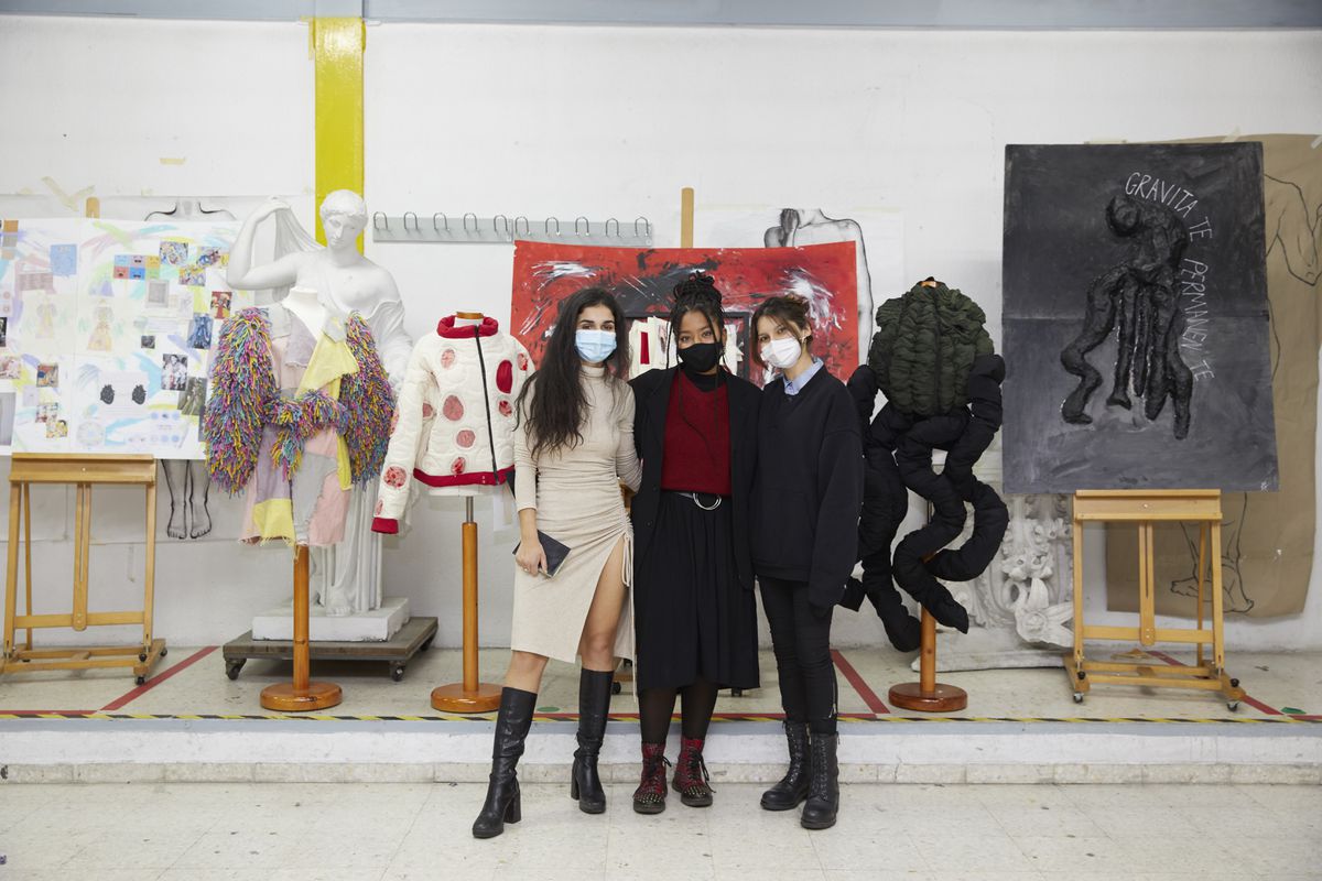 Reutilizar, reducir emisiones y alargar la vida de las prendas: así se forman los diseñadores de moda del futuro