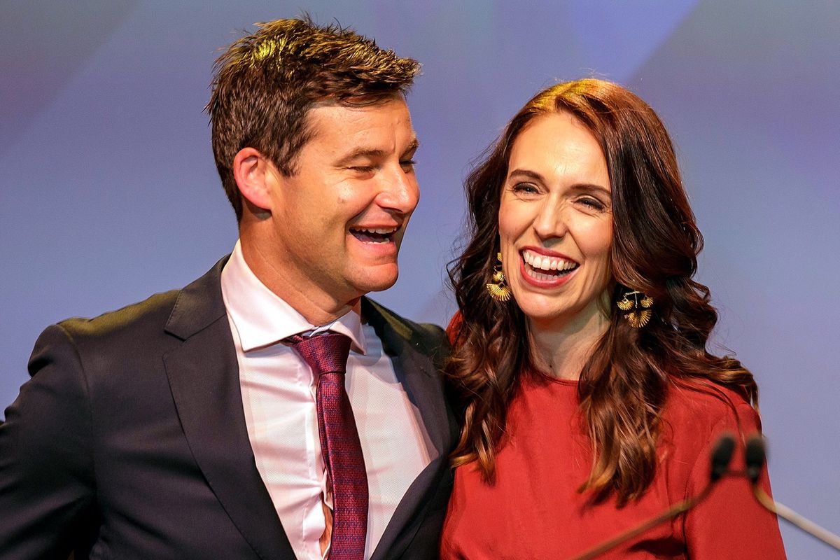 La primera ministra de Nueva Zelanda, obligada a aplazar su boda por la variante ómicron