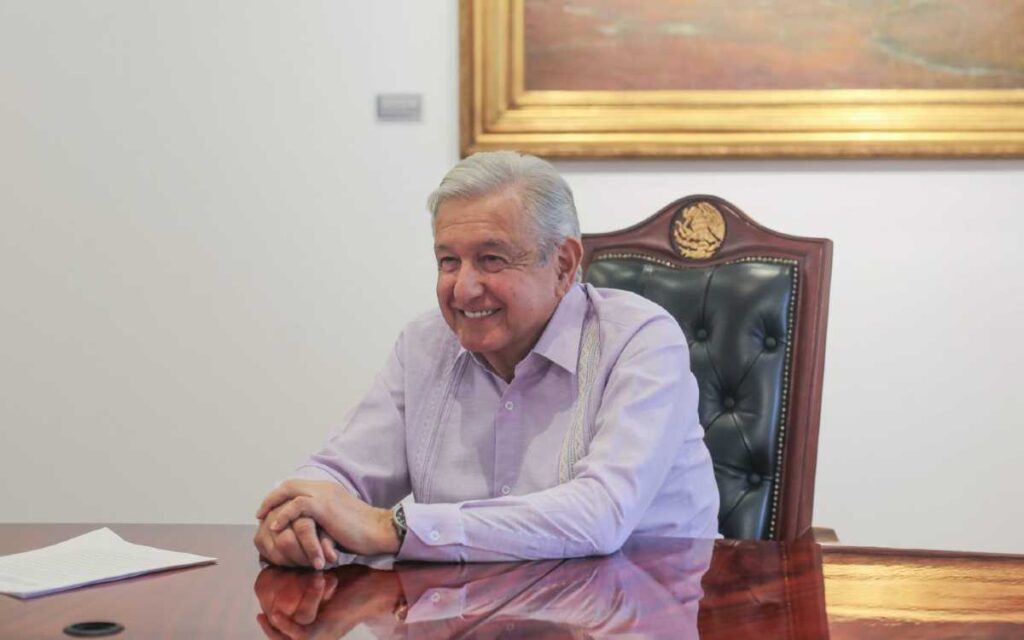 AMLO homenajea a Pellicer: “Creo que mi maestro se sentiría orgulloso”