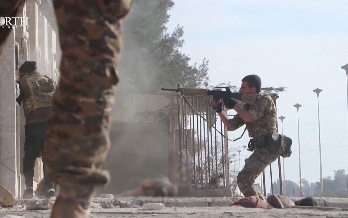 Asalto del Estado Islámico a cárcel en Siria deja saldo de al menos 136 muertos