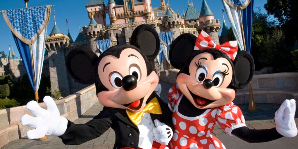 Bob Iger agradece a los miembros del elenco de Disney World por conmovedora publicación de despedida