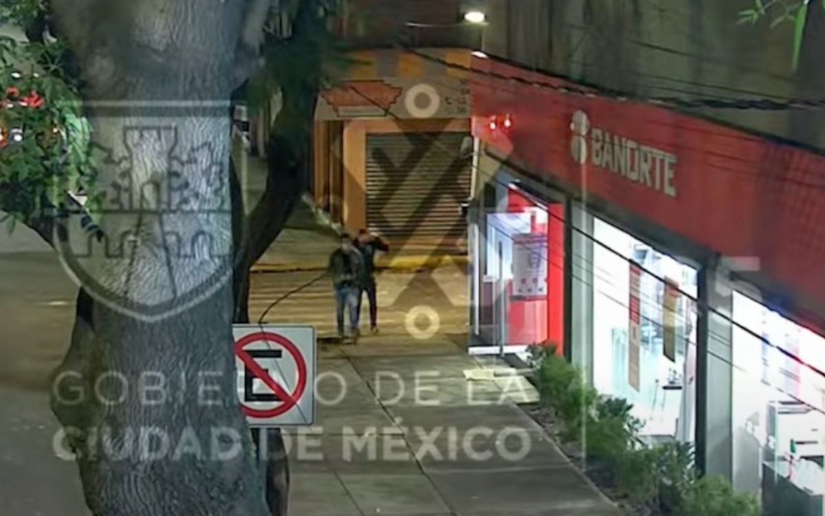 Caen dos ‘monta trampas’ en cajero automático de Coyoacán | Video