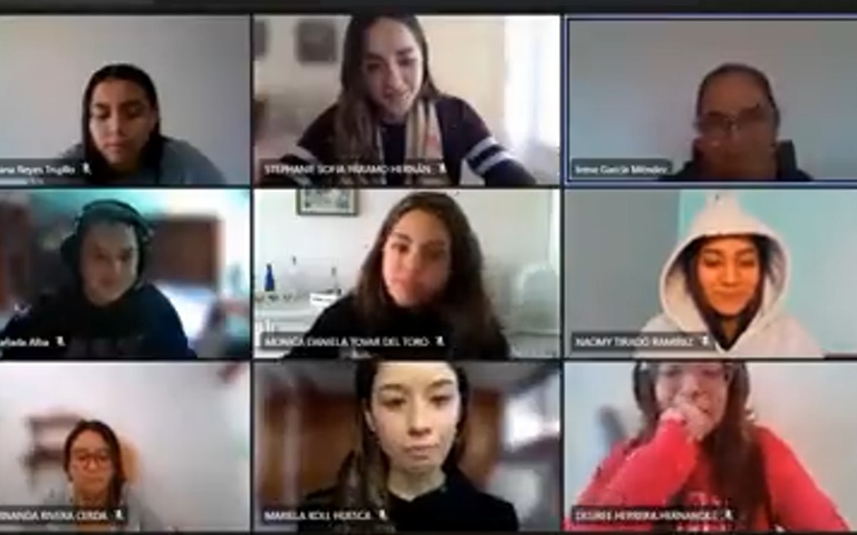 Cesan a profesora universitaria por chiste antisemita en clase virtual | Video