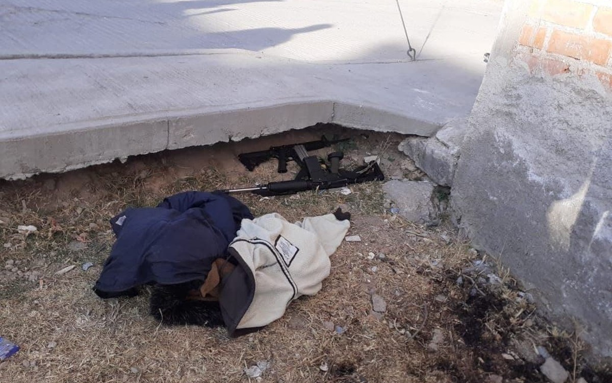 Civiles armados atacan a policías en Jalisco; una oficial resulta herida | Video