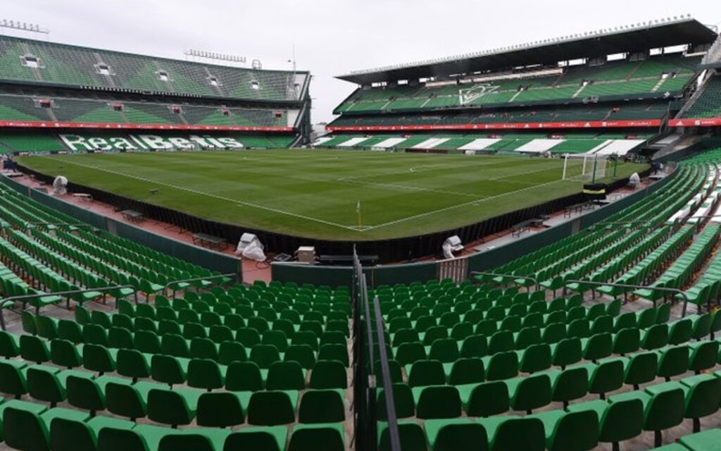 Clausuran dos partidos el Estadio Benito Villamarín, tras agresión a Joan Jordán | Video