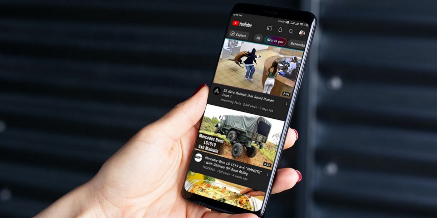 Cómo activar el modo oscuro de YouTube y por qué debería hacerlo