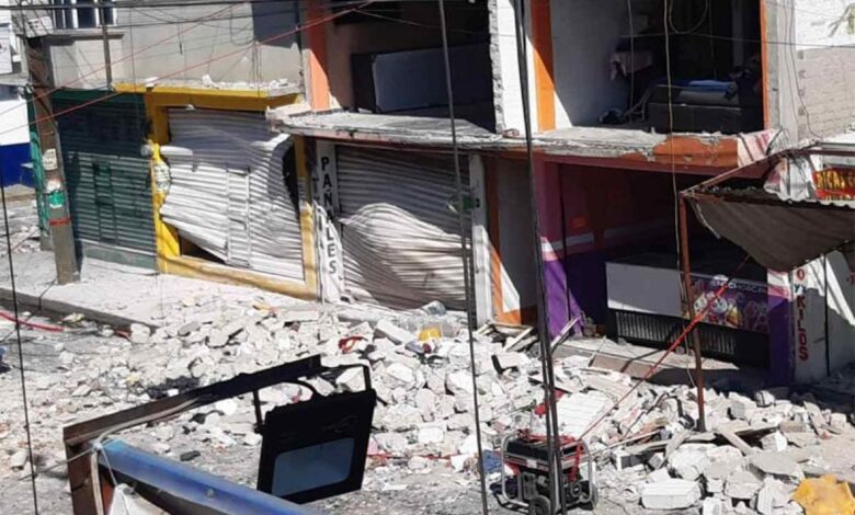 Cuatro lesionados tras explosión por fuga de gas LP en Ecatepec | Videos