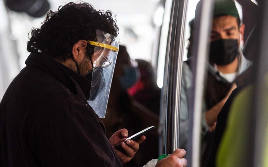 Cubrebocas obligatorio en transporte y espacios públicos de Veracruz