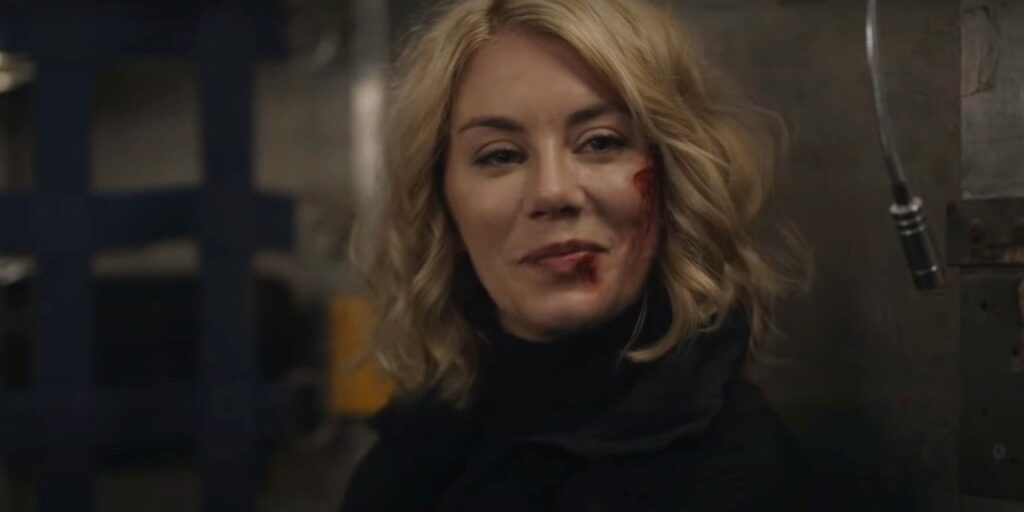 El actor de Emilia Harcourt de Peacemaker detalla el intenso entrenamiento de la escena de lucha