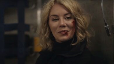 El actor de Emilia Harcourt de Peacemaker detalla el intenso entrenamiento de la escena de lucha