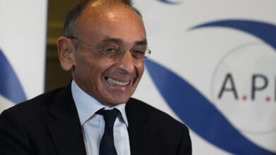El candidato ultra Éric Zemmour, condenado por “provocación al odio racial” por unas declaraciones contra migrantes menores