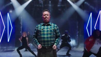 El peor bailarín de los créditos iniciales de Peacemaker revelado por James Gunn