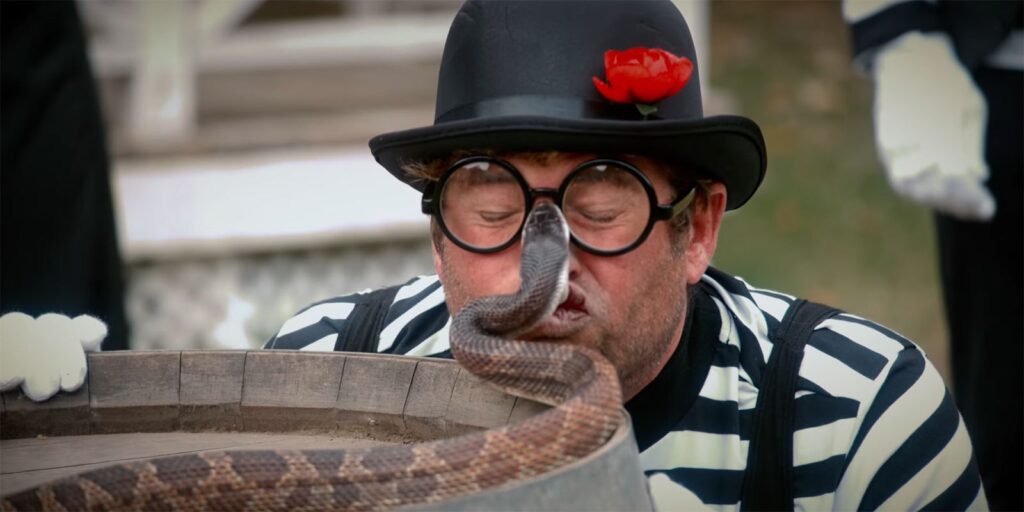 El tráiler final de Jackass Forever pone a la tripulación en grave peligro una vez más