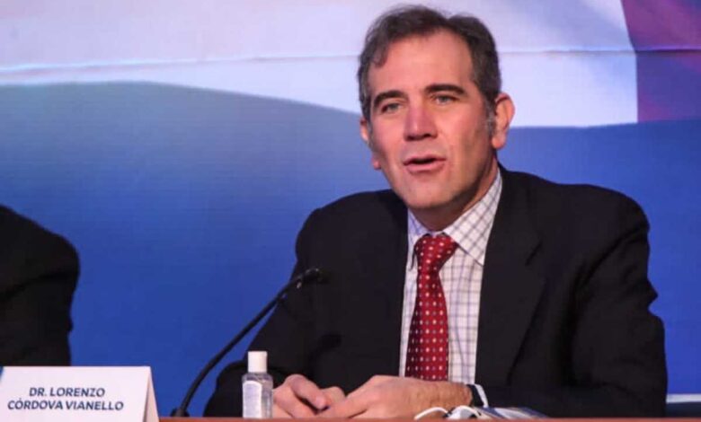 Es falso que Córdova criticó ‘falta de resultados de este gobierno’, dice el INE
