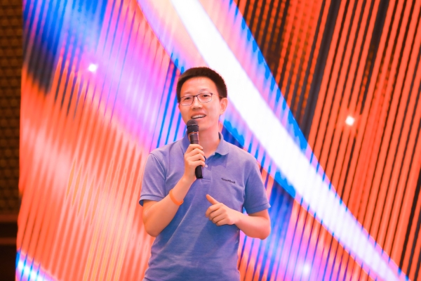 Exejecutivo de Amazon ofrece a las empresas chinas una herramienta para luchar contra las ciberamenazas