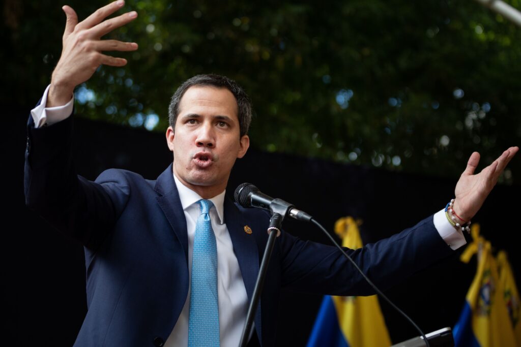 Guaidó afronta su peor momento político pese a mantenerse al frente de la oposición