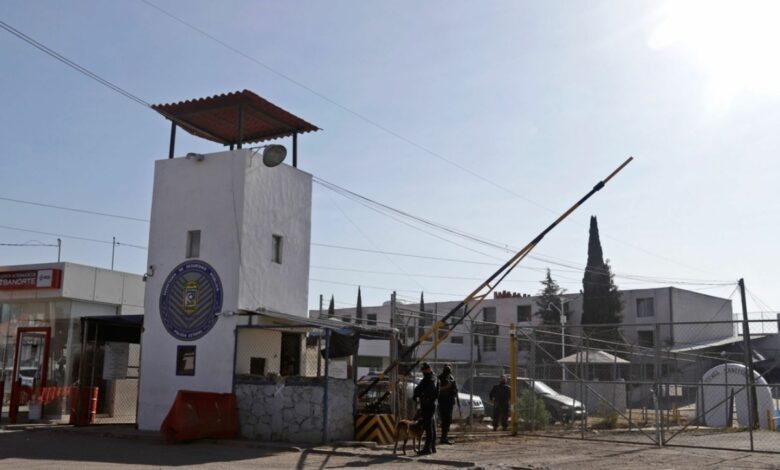 Hallan a bebé muerto en basurero de penal de Puebla; CNDH investigará el caso
