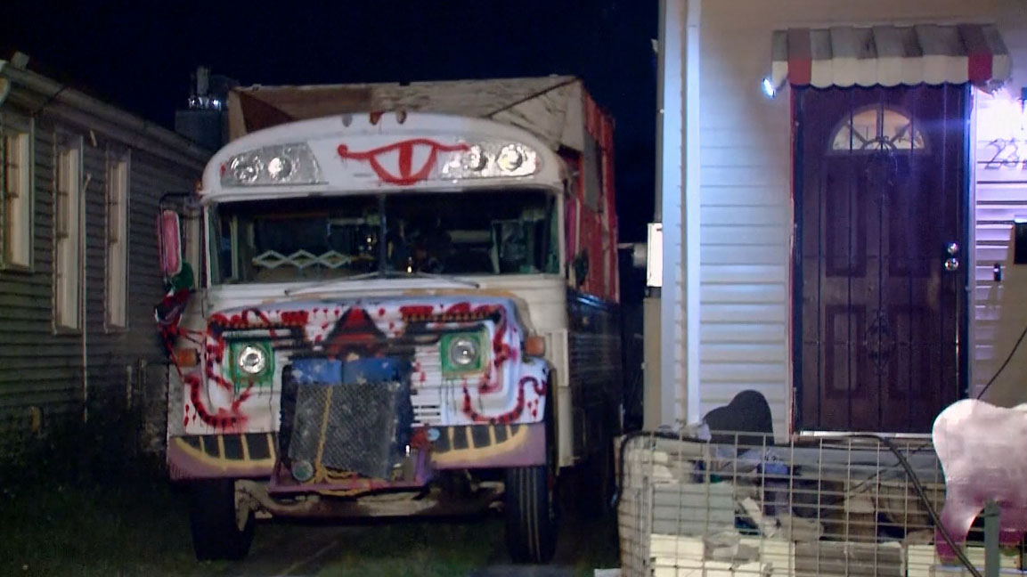 Hallan el cuerpo sin cabeza de una mujer en un congelador en Nueva Orleans