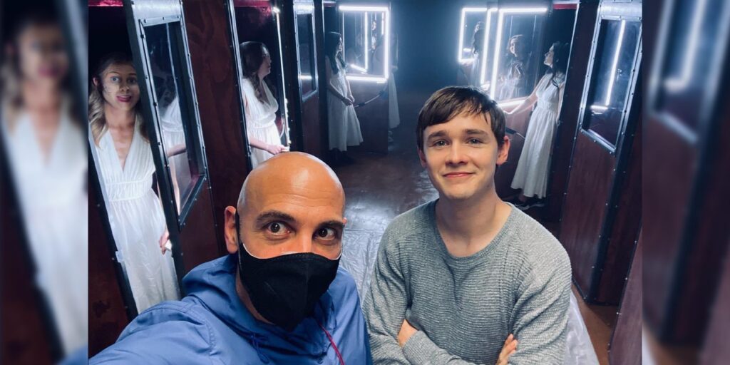 Imagen de BTS de Dexter: New Blood muestra a las víctimas de Kurt haciendo el tonto en el set