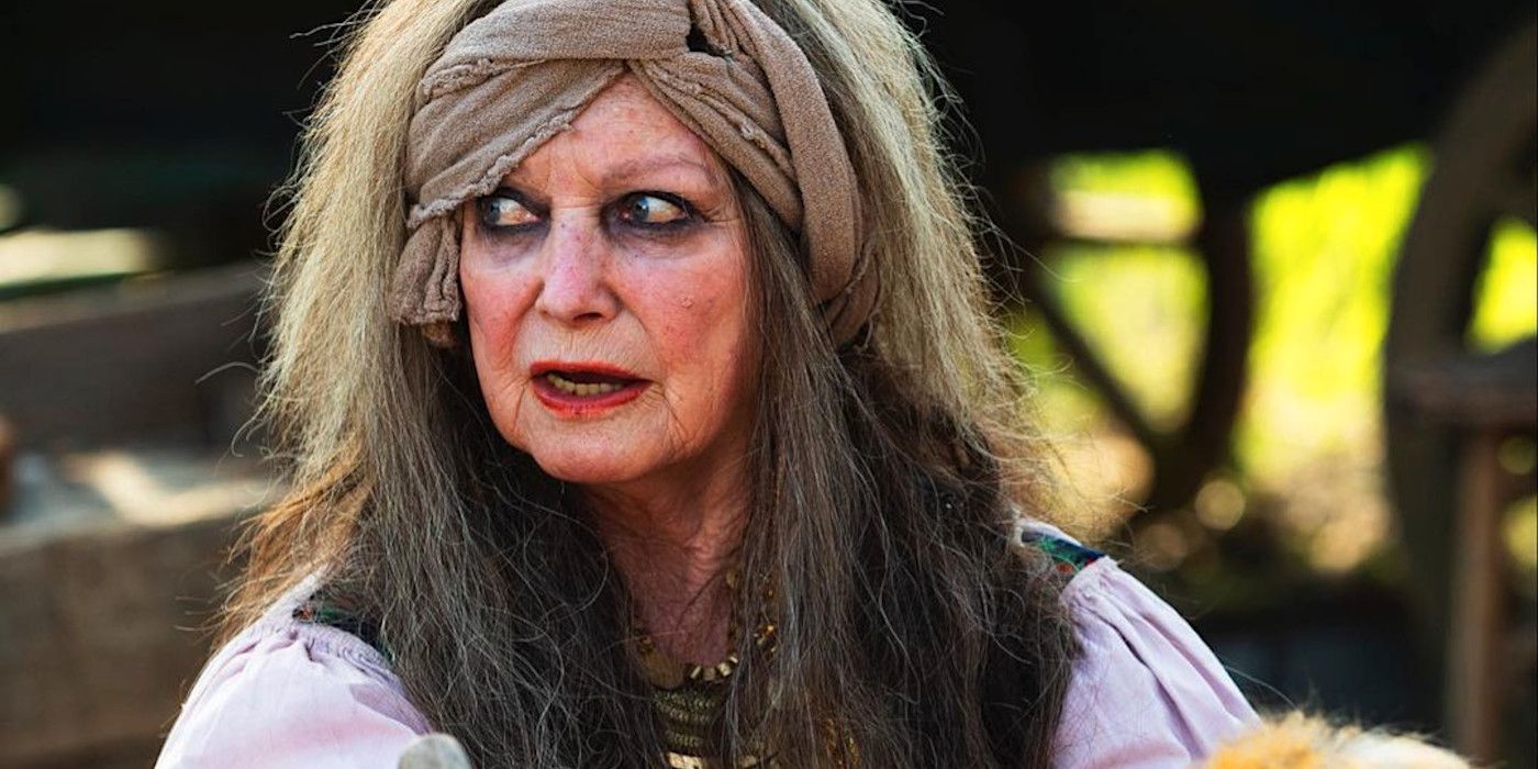 Imagen de The Munsters: Rob Zombie revela el primer vistazo al personaje de Catherine Schell