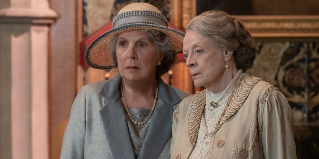 Imagen de la condesa viuda de Maggie Smith en Downton Abbey 2