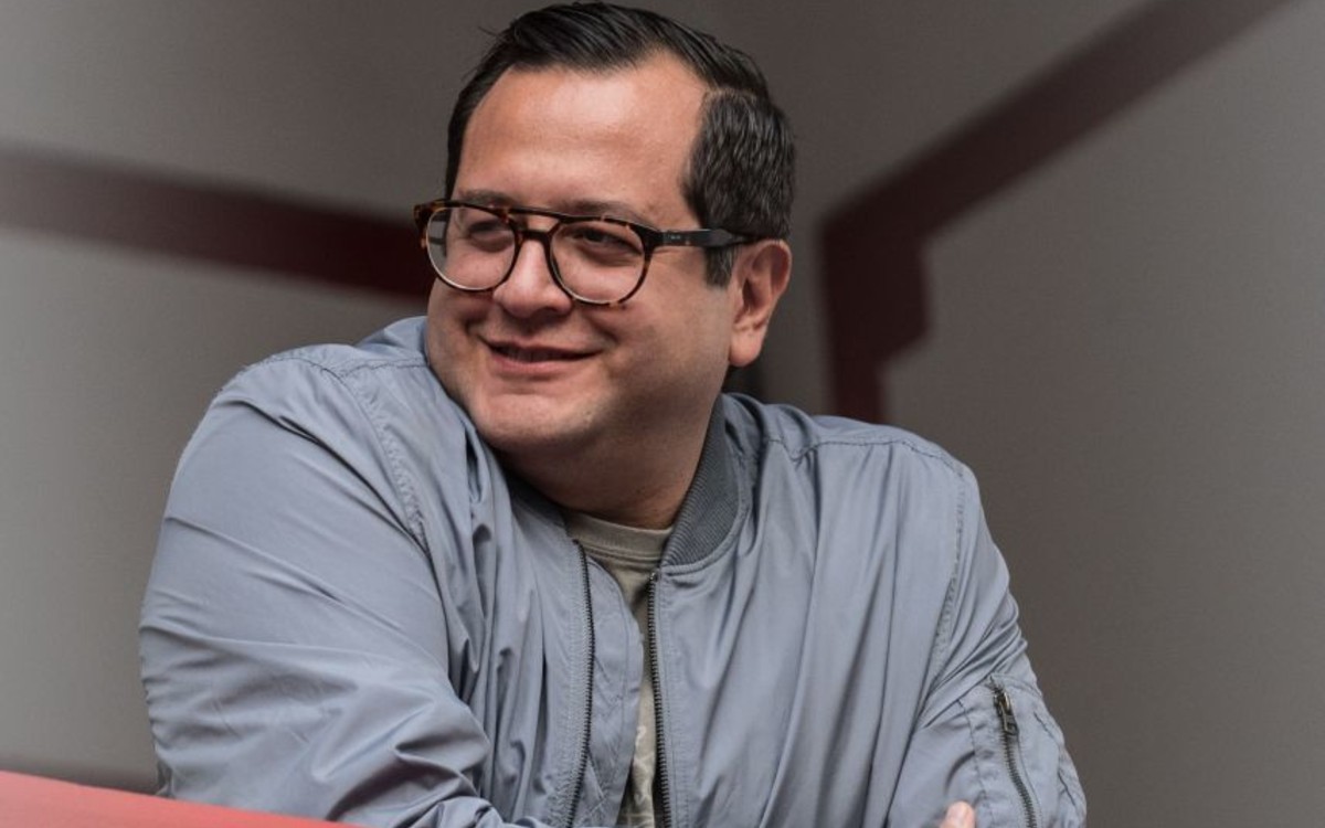 José Ramón, hijo de AMLO, retuitea mensaje sobre polémica de casas en Houston