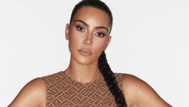 Kim Kardashian no está 'demasiado feliz' con Kanye West siguiéndola y Pete alrededor
