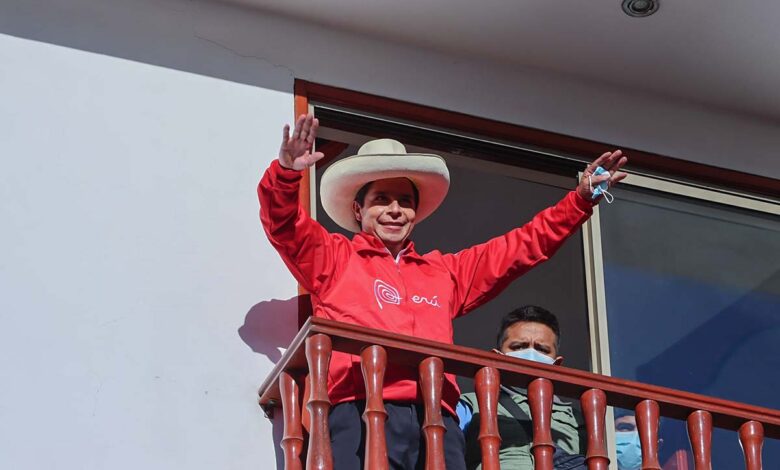 La Fiscalía de Perú catea vivienda que Pedro Castillo usó como casa de campaña en Lima