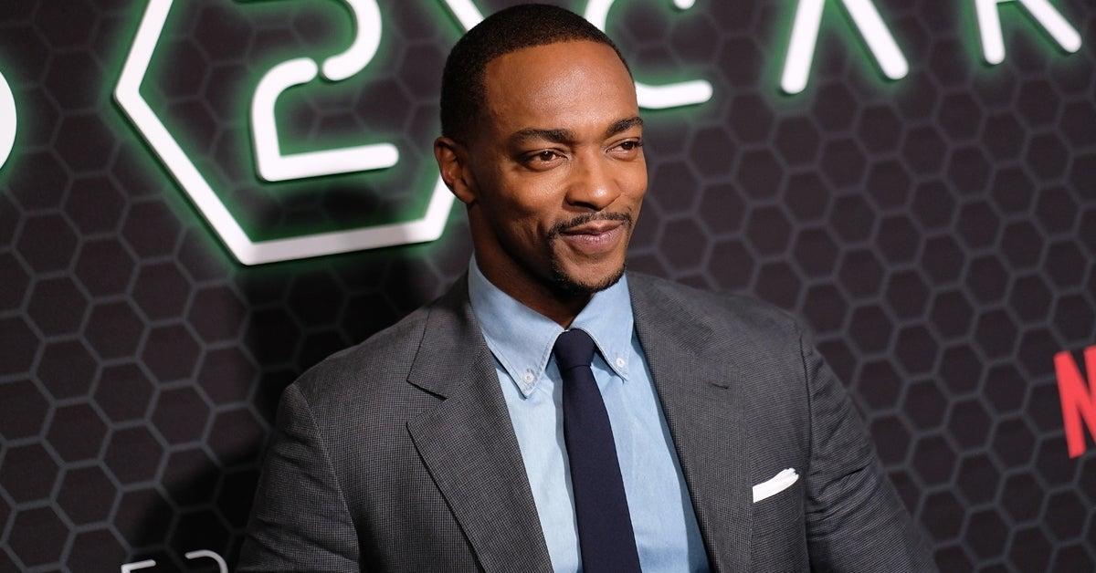 Capitán América 4 Star Anthony Mackie revela lo que está haciendo en los Grammys