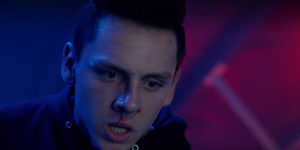 La estrella de Cobra Kai, Jacob Bertrand, estaba en contra de Hawk cambiando de bando