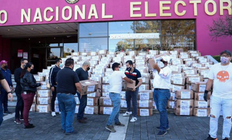 La revocación va, que el INE deje atrás los pretextos burocráticos: Mario Delgado
