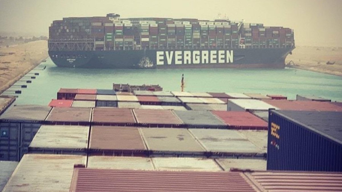 La web que te permite encallar el carguero en cualquier parte del mundo