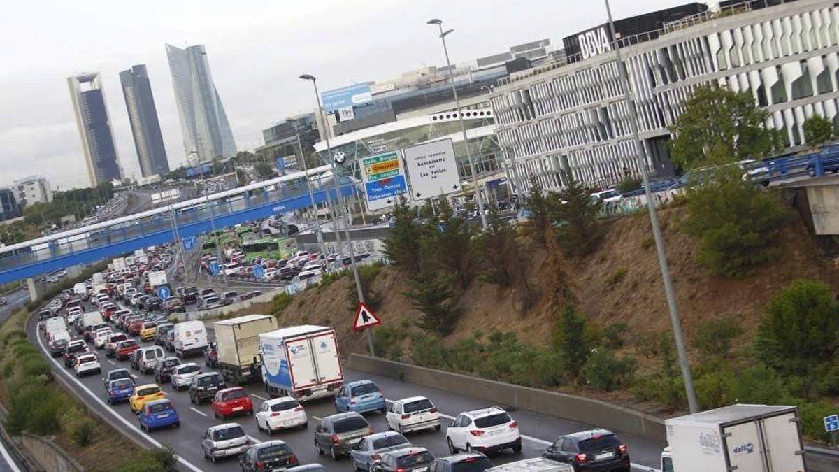 Las 5 nuevas normas de la DGT en 2021 más sorprendentes: ¡cuidado con las multas!