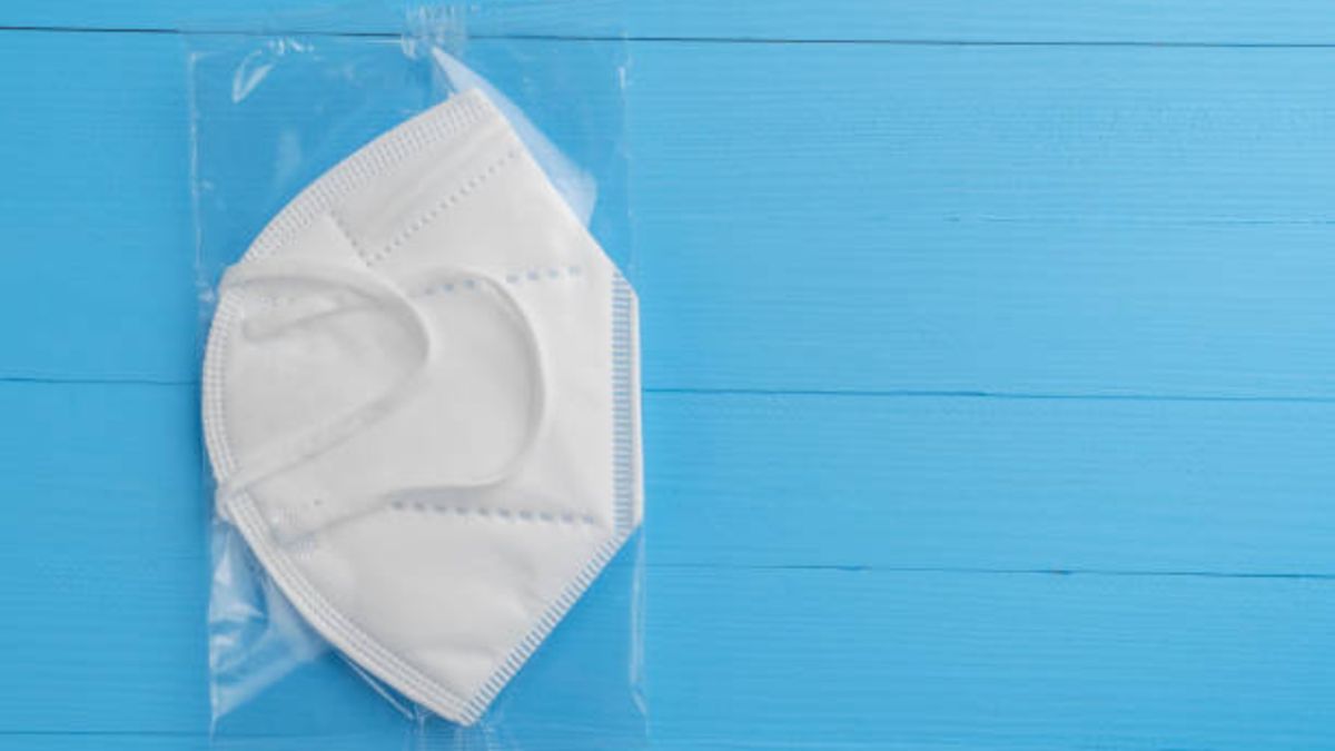 Las mascarillas de tres capas son las más eficaces frente a los aerosoles