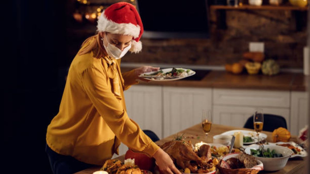 Los 4 escenarios de contagio en Navidad según un modelo matemático