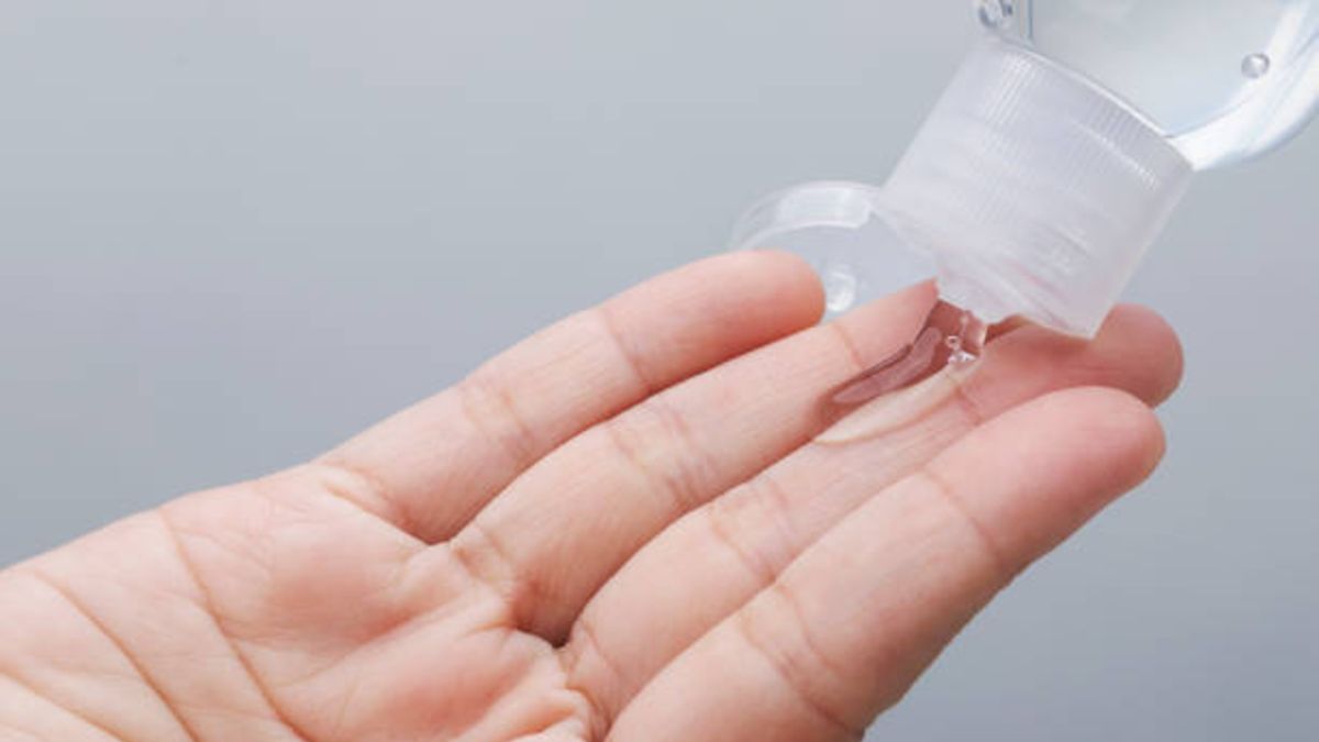 Los desinfectantes de manos sin alcohol son tan efectivos contra el coronavirus como los que sí llevan