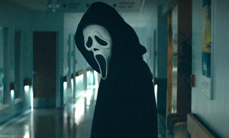 Los fanáticos que llaman a Scream 2022 "Woke" no entienden toda la franquicia