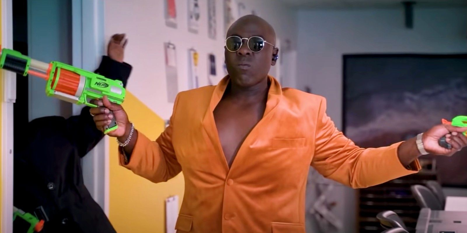 Matrix Fans Remake Resurrections Trailer por $ 20 en video de parodia