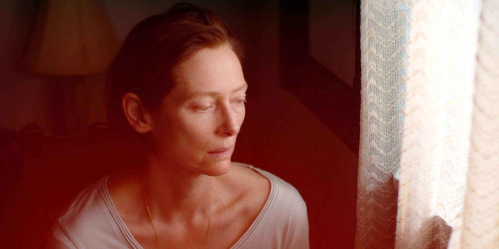 Memoria Review: Tilda Swinton eleva este drama escurridizo y surrealista