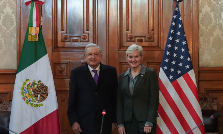 México acordó con EU revisar situación de firmas inconformes con Reforma Eléctrica