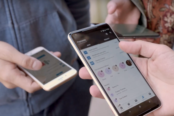 Monzo, el banco retador del Reino Unido, ahora le permite pagar ‘Amigos cercanos’