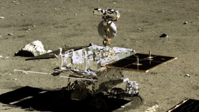 Moon Rover de China descubre polvo 'pegajoso' y 'gel' verde en el otro lado