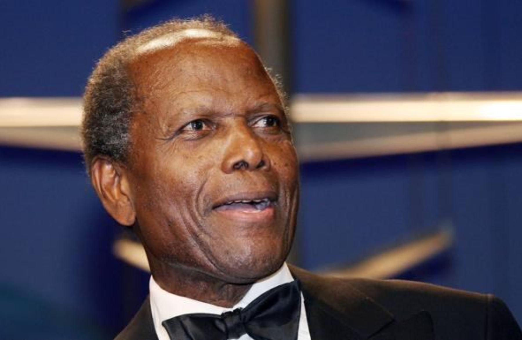 Muere Sidney Poitier, el primer actor negro en ganar un Oscar
