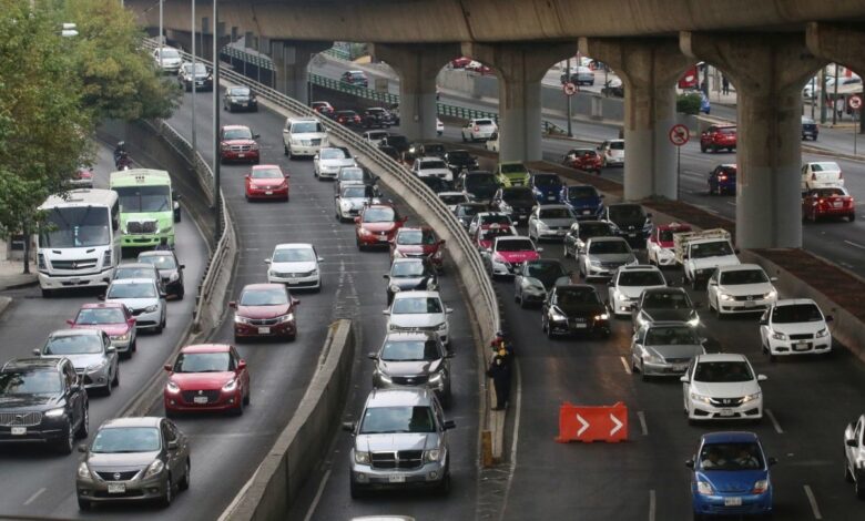 Multa por tener placas foráneas en CDMX es solo para autos de lujo, dice Sheinbaum
