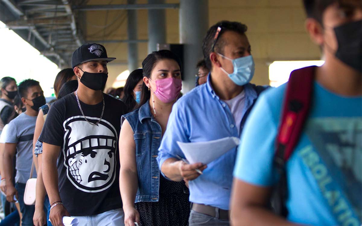 No habrá sanciones para los jóvenes que no tramiten su RFC, aclara el SAT