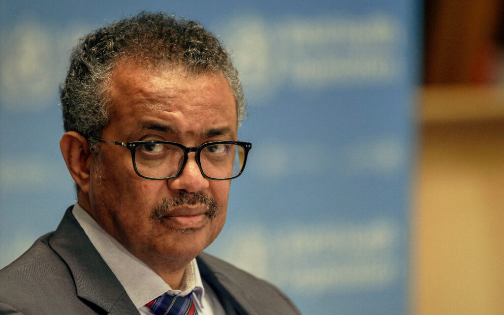 OMS critica a países que administran cuarta dosis anti-Covid