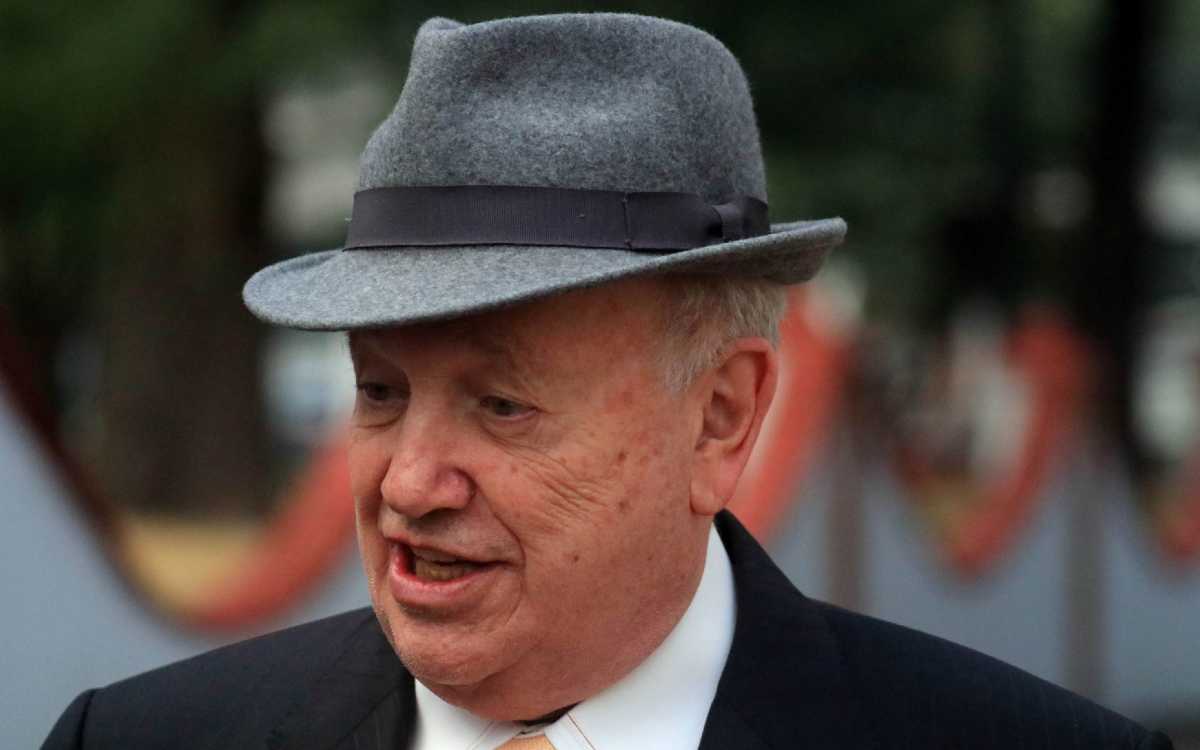 Onésimo Cepeda falleció este lunes: fue gerente de banco, torero y obispo